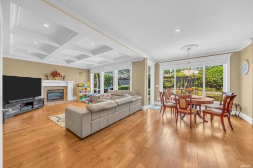 717 Shaw Avenue, Coquitlam, BC 