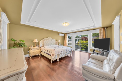 717 Shaw Avenue, Coquitlam, BC 