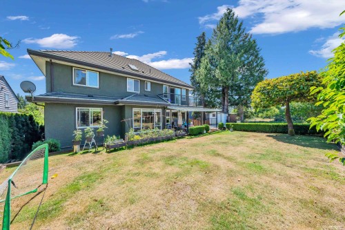 717 Shaw Avenue, Coquitlam, BC 