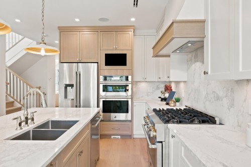 3490 Church Street, North Vancouver, BC 