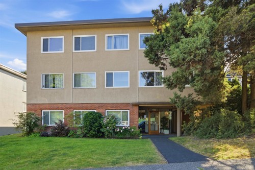9-48 Leopold Place  New Westminster, BC V3L 2C6