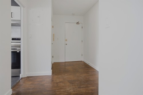9-48 Leopold Place, New Westminster, BC 