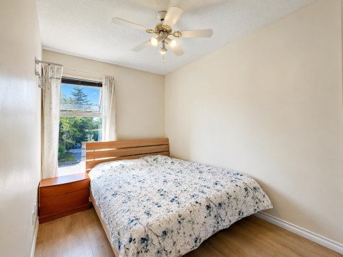 6878 Arlington Street, Vancouver, BC - Indoor Photo Showing Bedroom