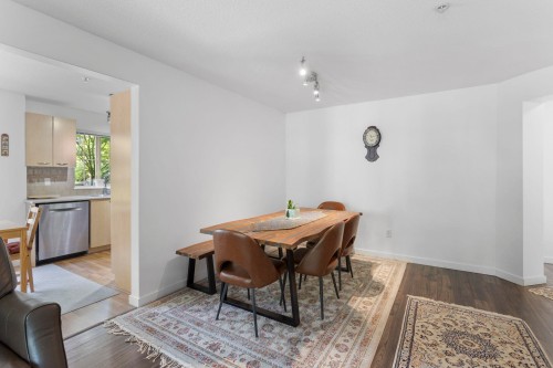301-2966 Silver Springs Boulevard, Coquitlam, BC 