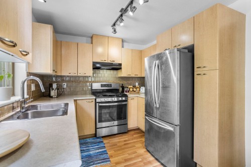 301-2966 Silver Springs Boulevard, Coquitlam, BC 