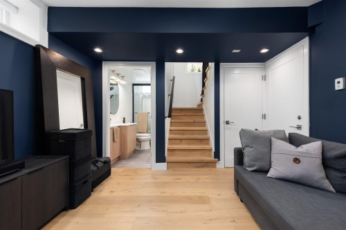 5059 Sherbrooke Street, Vancouver, BC 
