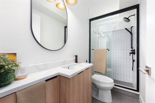 5059 Sherbrooke Street, Vancouver, BC 