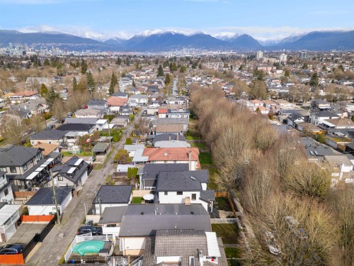 5059 Sherbrooke Street, Vancouver, BC 
