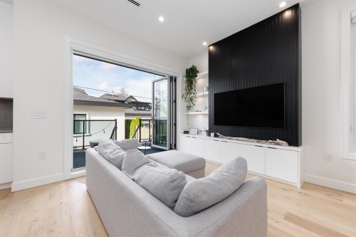 5059 Sherbrooke Street, Vancouver, BC 