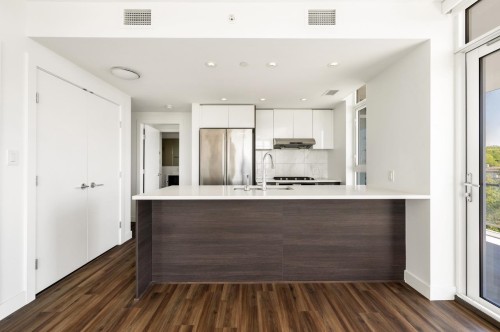 1605-8538 River District Crossing, Vancouver, BC 