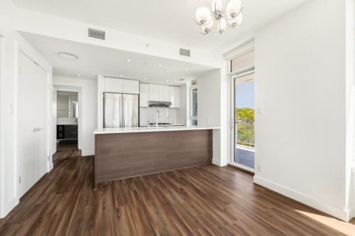1605-8538 River District Crossing, Vancouver, BC 
