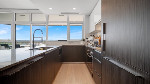1805-5333 Goring Street, Burnaby, BC 