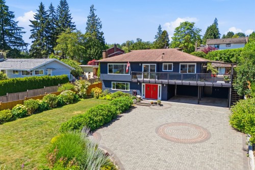 575 Dollarton Highway N, North Vancouver, BC 