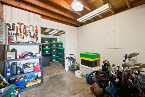 575 Dollarton Highway N, North Vancouver, BC 