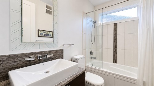 300 Laurier Avenue, Port Coquitlam, BC 