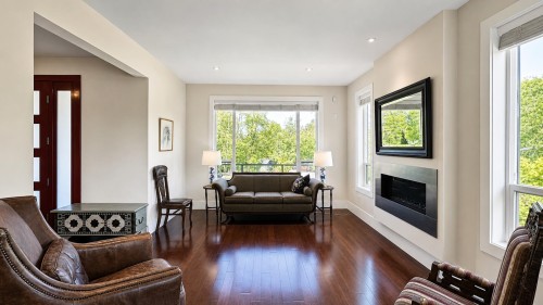 300 Laurier Avenue, Port Coquitlam, BC 