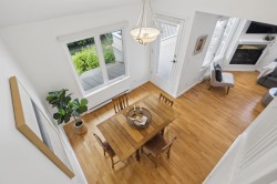 1518 Bowser Avenue  North Vancouver, BC V7P 2Y3