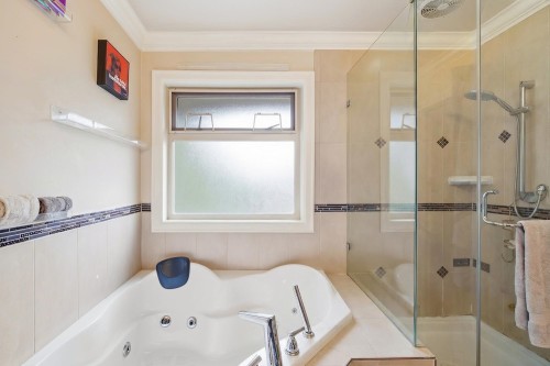 7440 Kraft Crescent, Burnaby, BC 