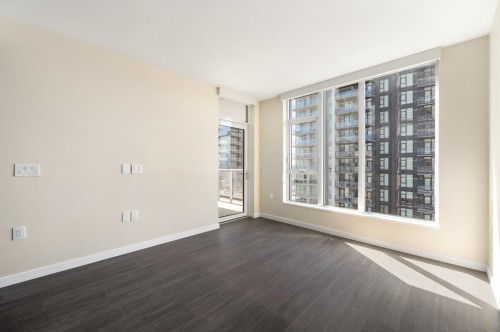 2804-4168 Lougheed Highway, Burnaby, BC 