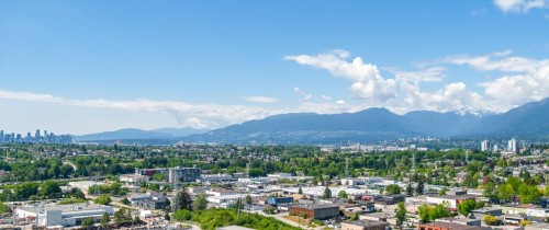 2804-4168 Lougheed Highway, Burnaby, BC 