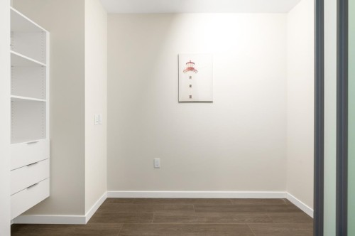 2804-4168 Lougheed Highway, Burnaby, BC 