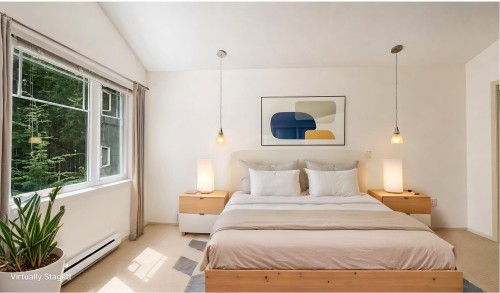 35-2351 Parkway Boulevard, Coquitlam, BC - Indoor Photo Showing Bedroom