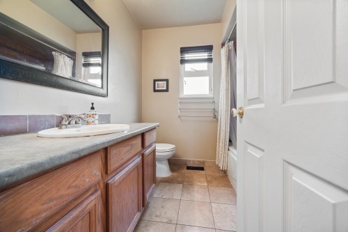 1530 Sherlock Avenue, Burnaby, BC 