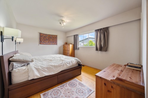 1530 Sherlock Avenue, Burnaby, BC 