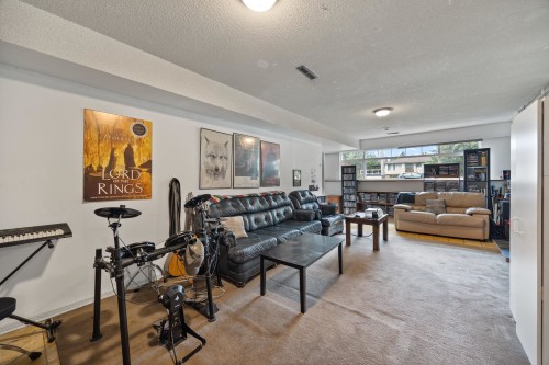 1530 Sherlock Avenue, Burnaby, BC 