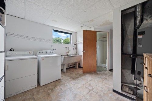 1530 Sherlock Avenue, Burnaby, BC 