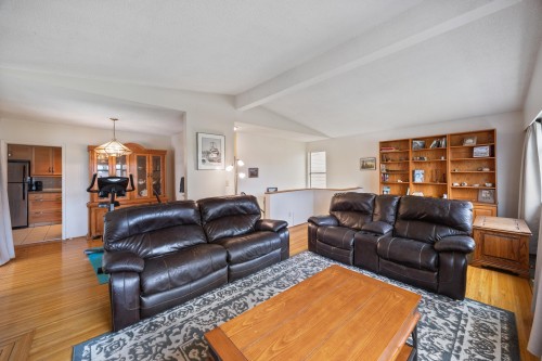 1530 Sherlock Avenue, Burnaby, BC 