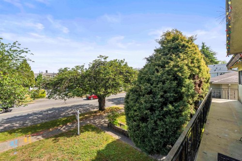 2514 49Th Avenue E, Vancouver, BC 