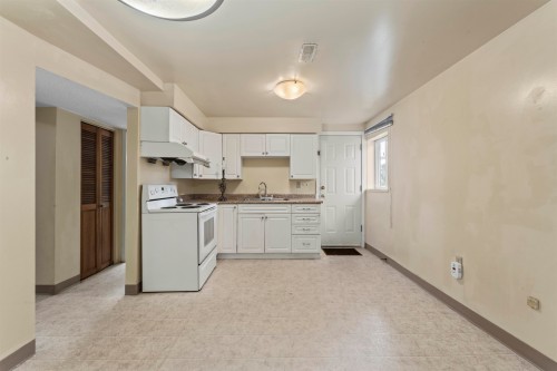 2514 49Th Avenue E, Vancouver, BC 