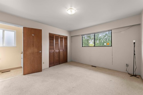 2514 49Th Avenue E, Vancouver, BC 