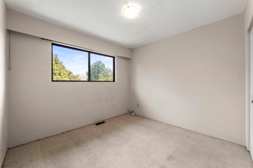 2514 49Th Avenue E, Vancouver, BC 