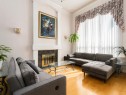 6115 Garrison Court, Richmond, BC 