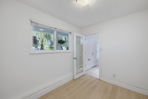 856 55A Street, Delta, BC 