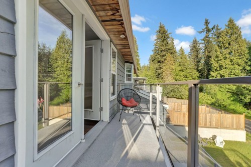 425 Tempe Crescent, North Vancouver, BC - Outdoor With Exterior
