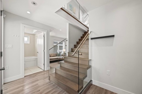 5440 Rhodes Street, Vancouver, BC 