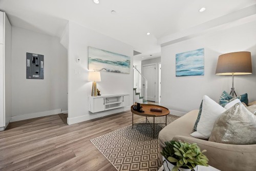 5440 Rhodes Street, Vancouver, BC 