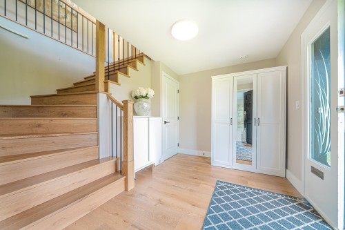 880 Jefferson Avenue, West Vancouver, BC 