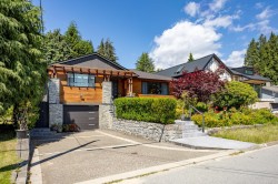 1706 Kilkenny Road  North Vancouver, BC V7J 1T9