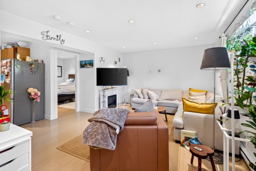1706 Kilkenny Road, North Vancouver, BC 