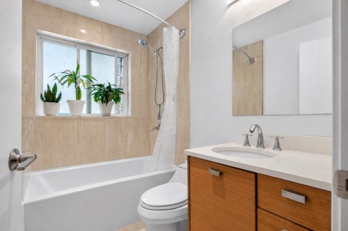 1706 Kilkenny Road, North Vancouver, BC 