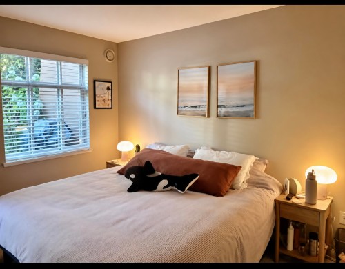 3068 4Th Avenue W, Vancouver, BC - Indoor Photo Showing Bedroom