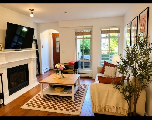 3068 4Th Avenue W, Vancouver, BC - Indoor Photo Showing Living Room With Fireplace