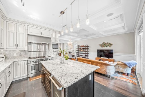 6332 Vine Street, Vancouver, BC 