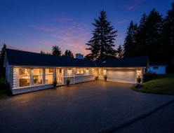 638 King Georges Way  West Vancouver, BC V7S 1S3