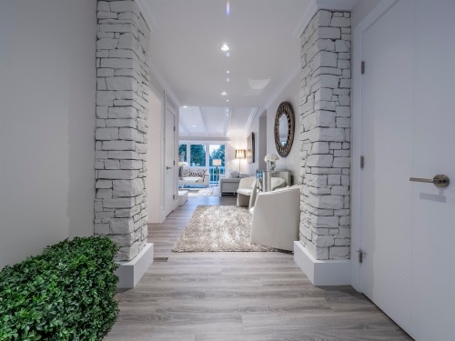 638 King Georges Way, West Vancouver, BC 