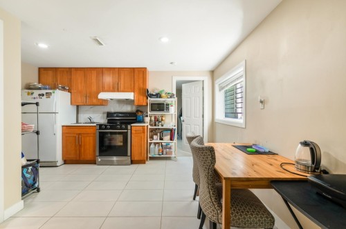 7375 Laburnum Street, Vancouver, BC 